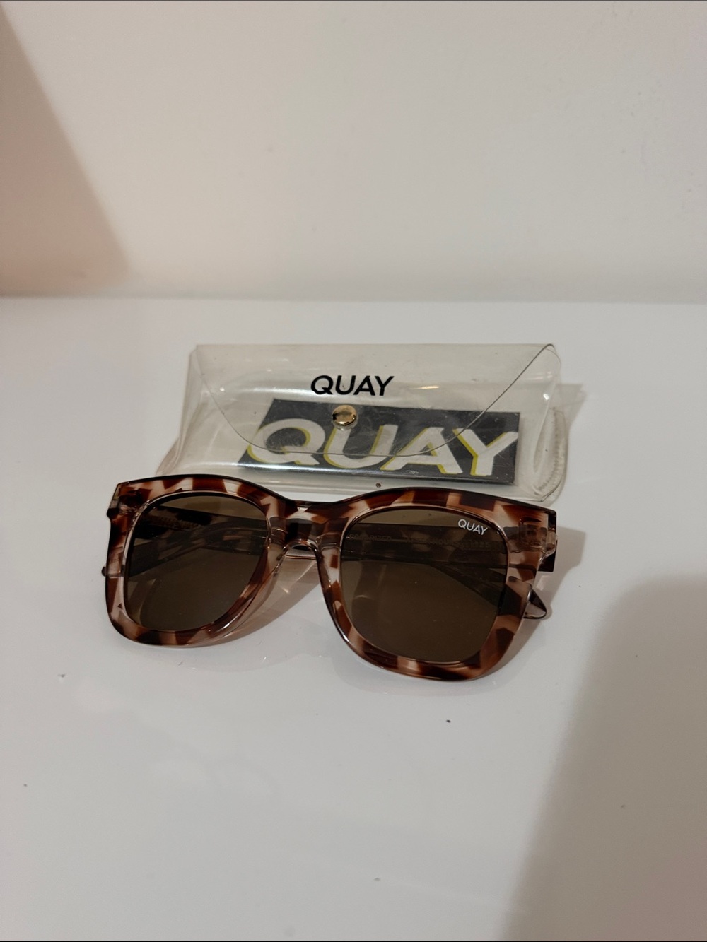 Quay Australia Men’s Tortoise Shell Sunglasses - Brown Lenses